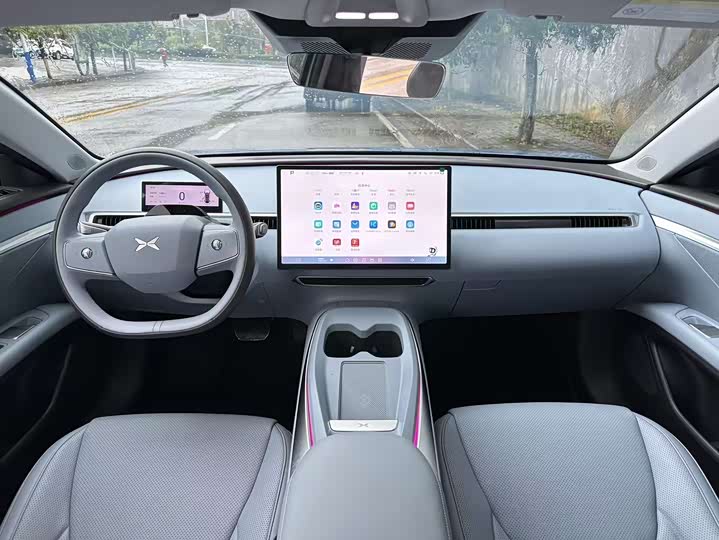 Фото 4 - XPeng Mona M03