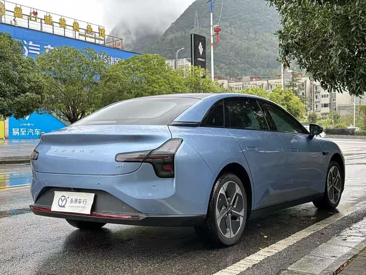 Фото 9 - XPeng Mona M03