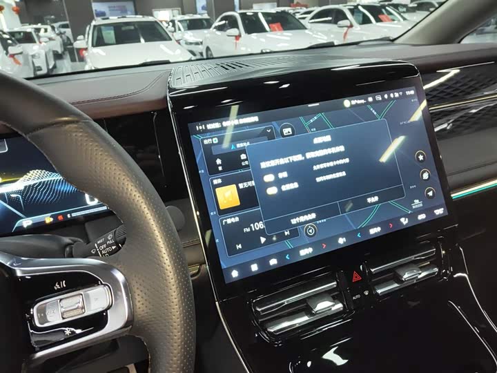 Фото 13 - GAC Trumpchi M8