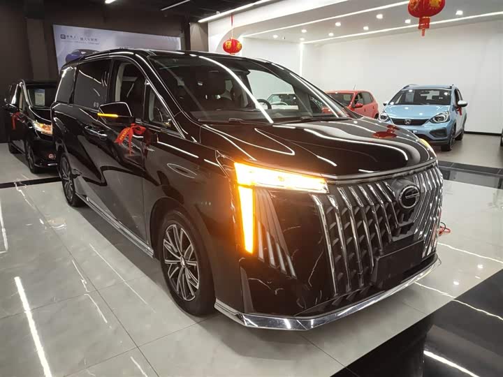 Фото 4 - GAC Trumpchi M8