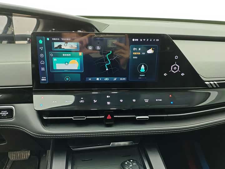 Фото 12 - Changan UNI-K