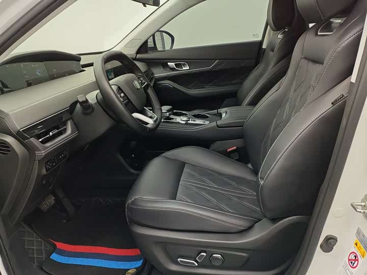 Фото 7 - Changan UNI-K