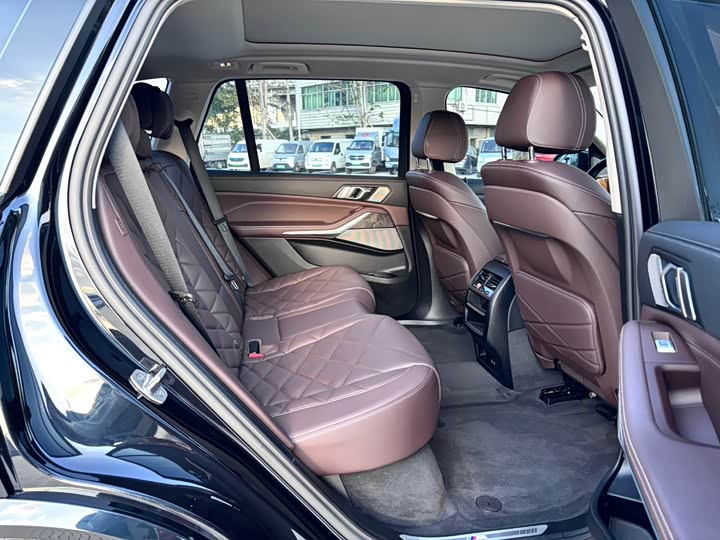 Фото 14 - BMW X5