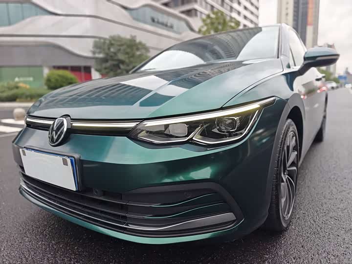 Фото 20 - Volkswagen Golf