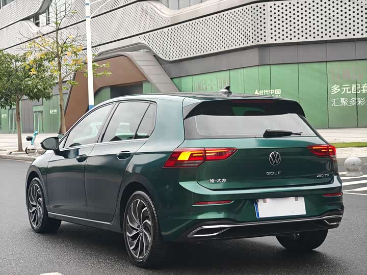 Фото 6 - Volkswagen Golf