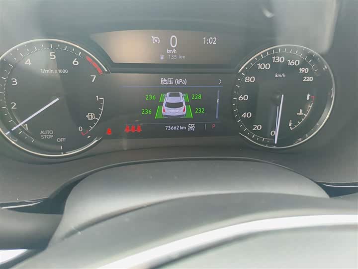 Фото 5 - Cadillac XT5