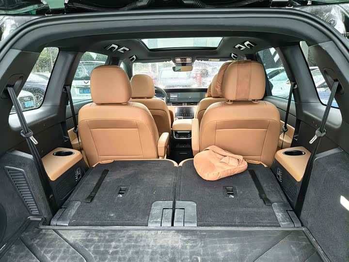 Фото 9 - LiXiang One