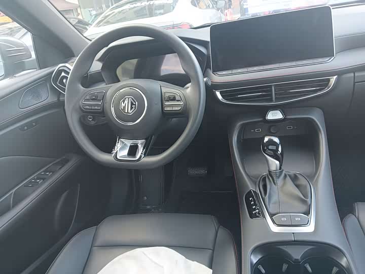 Фото 6 - MG Motor 5