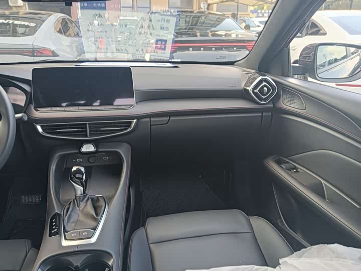 Фото 7 - MG Motor 5