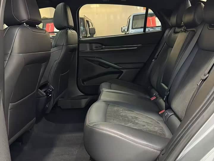 Фото 6 - Ford Mondeo