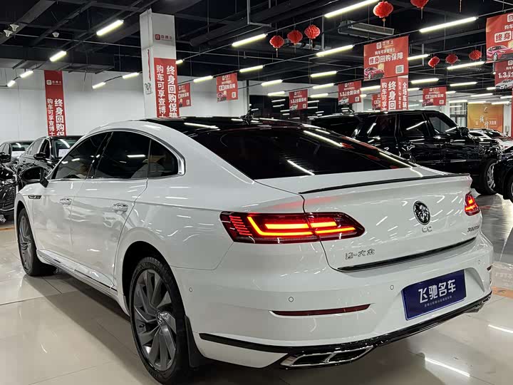 Фото 8 - Volkswagen CC