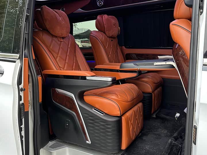 Фото 12 - Mercedes-Benz Vito