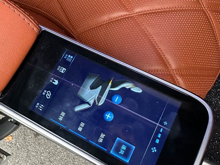 Фото 14 - Mercedes-Benz Vito