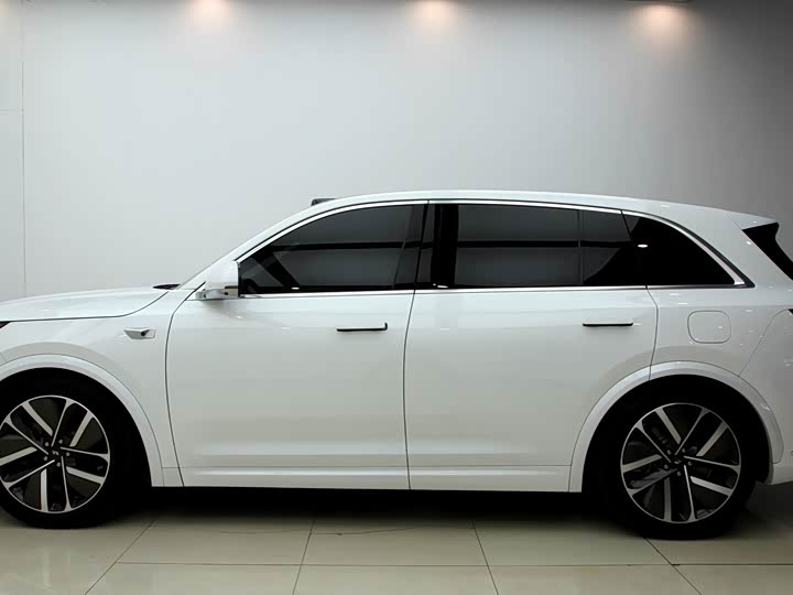 Фото 5 - LiXiang L7