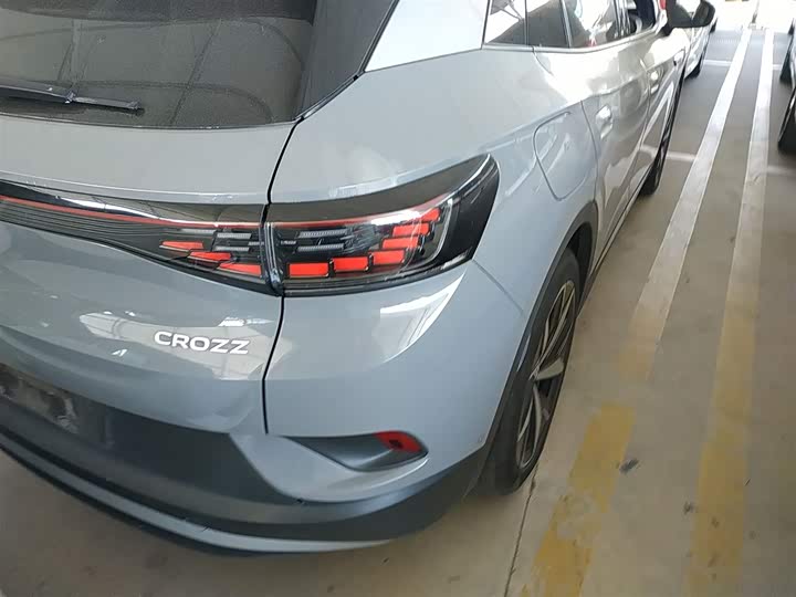 Фото 8 - Volkswagen ID.4 Crozz