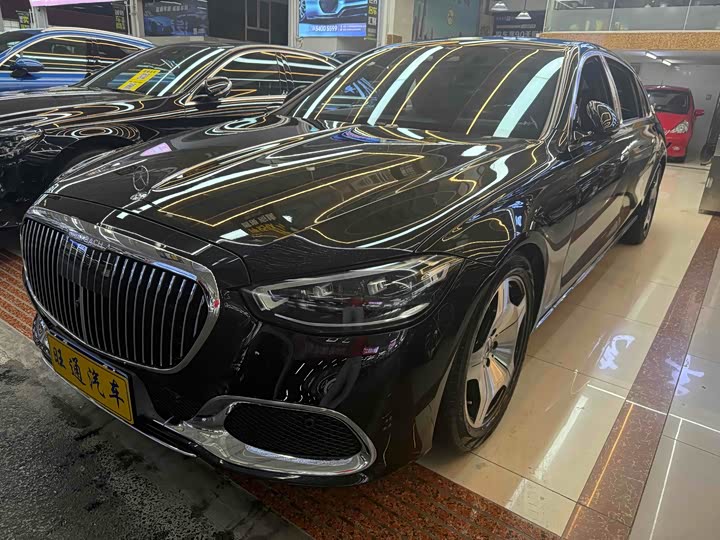 Фото 1 - Mercedes-Benz Maybach S-Class