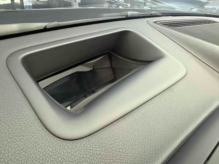 Фото 8 - Mercedes-Benz Maybach S-Class