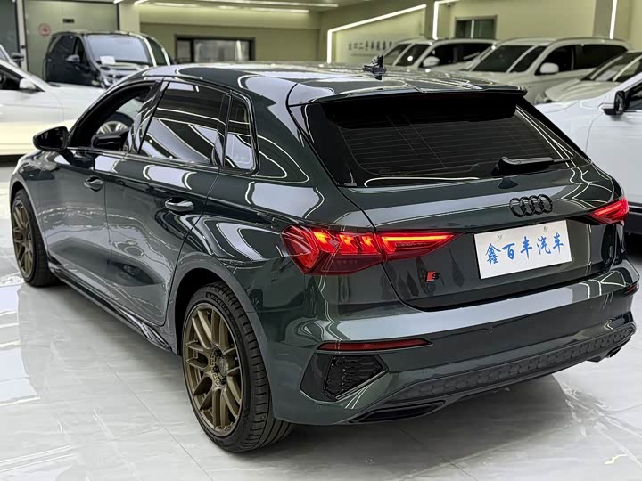 Фото 10 - Audi A3