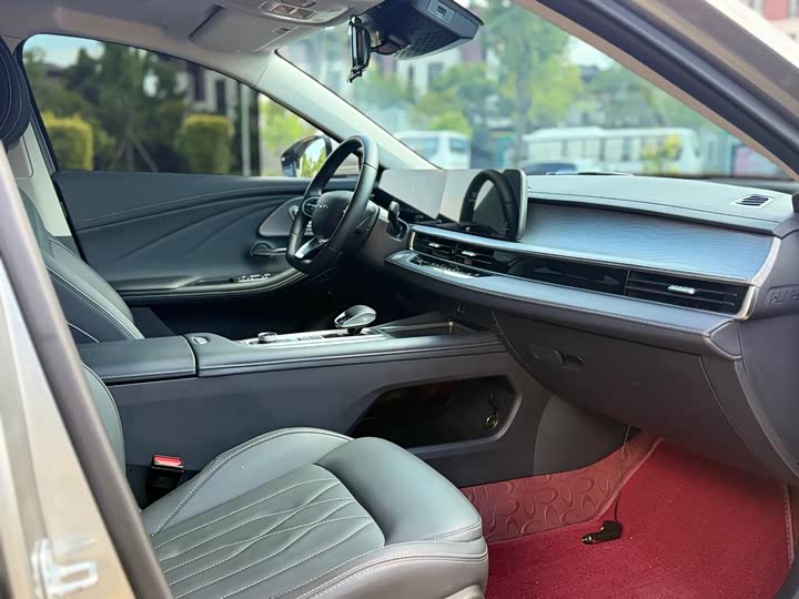 Фото 15 - Chery Arrizo 8