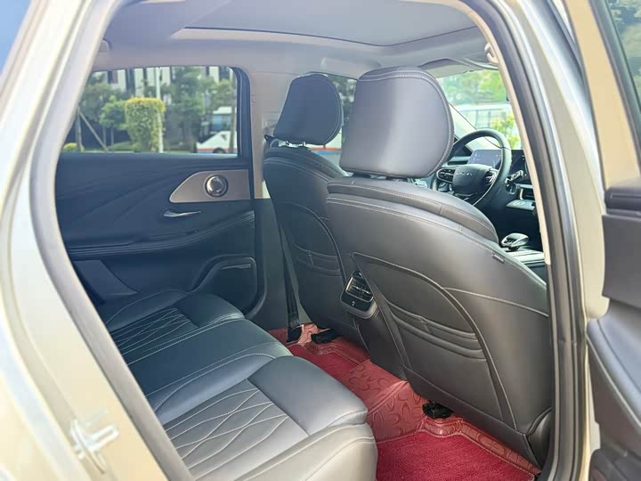 Фото 6 - Chery Arrizo 8