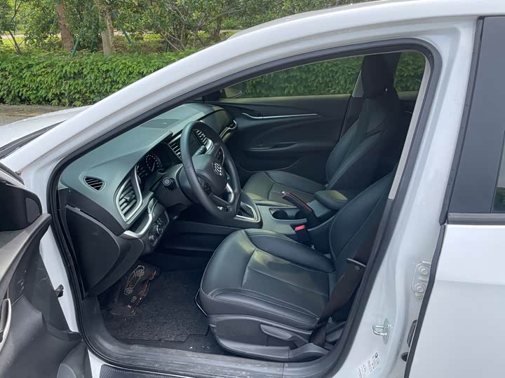 Фото 17 - Buick Excelle GT