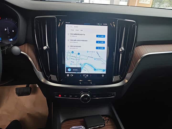 Фото 13 - Volvo S60