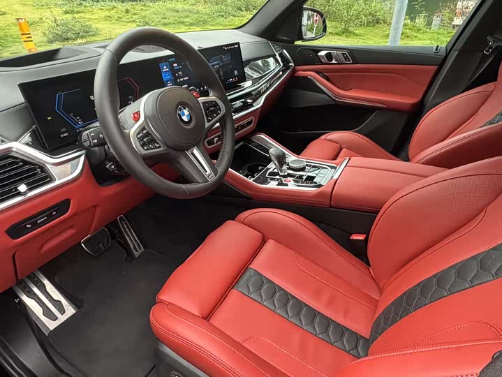 Фото 13 - BMW X5 M