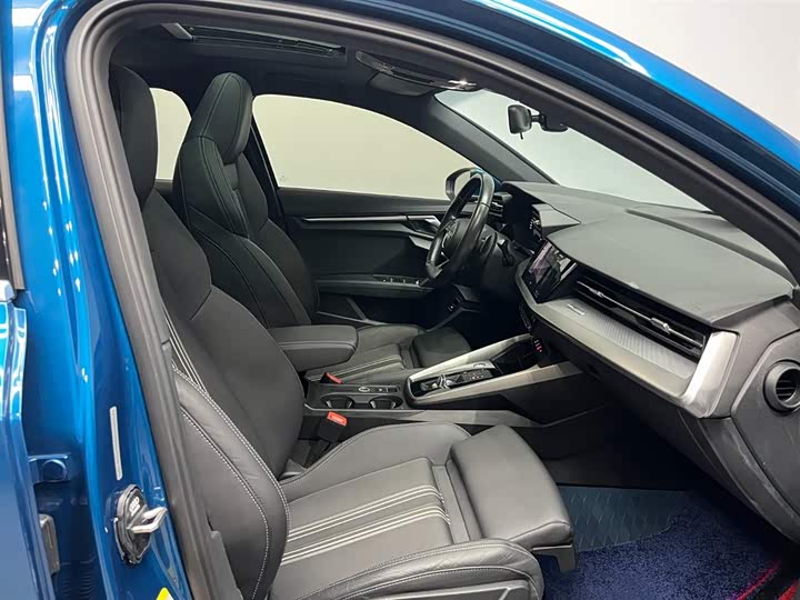 Фото 12 - Audi A3