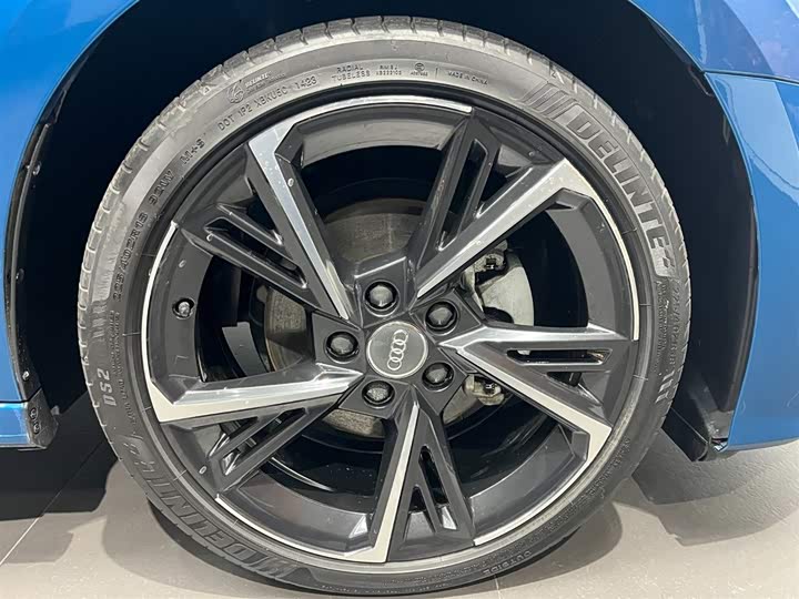 Фото 13 - Audi A3