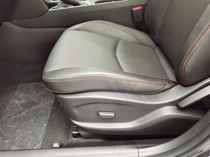 Фото 20 - Chevrolet Orlando