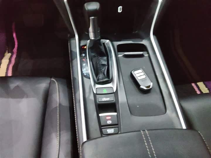 Фото 14 - Honda Inspire