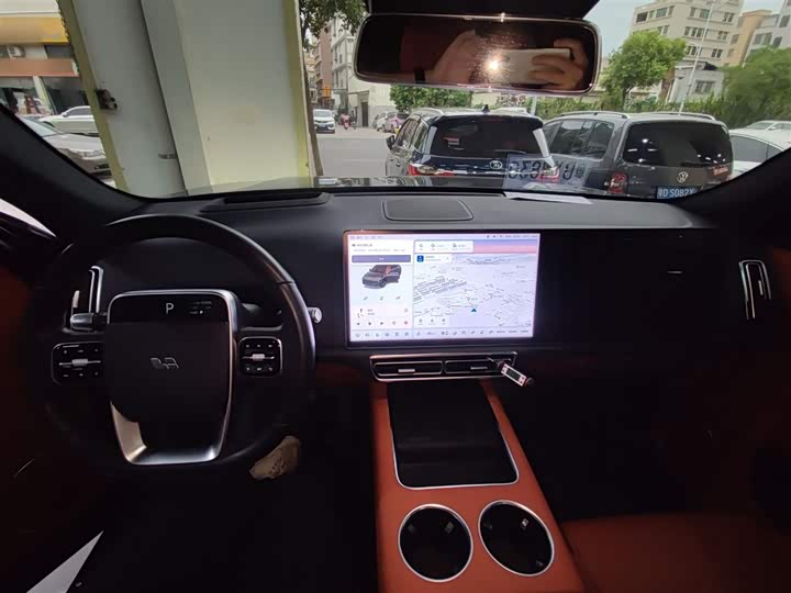 Фото 10 - LiXiang L7