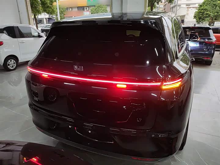 Фото 6 - LiXiang L7