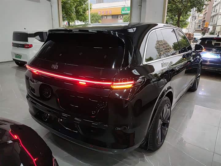 Фото 8 - LiXiang L7