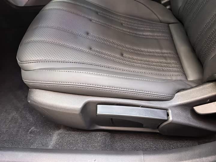 Фото 14 - Chery Fulwin A8