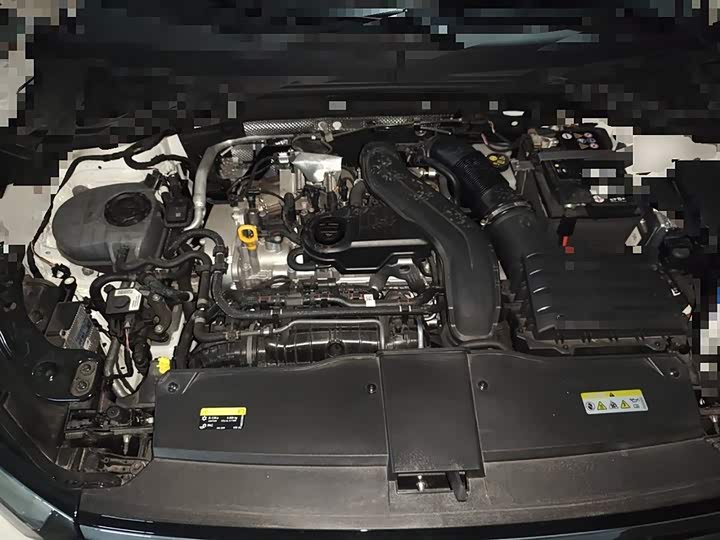 Фото 11 - Volkswagen T-Roc