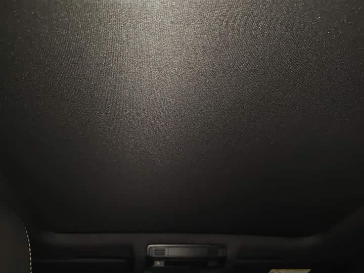 Фото 9 - Volkswagen T-Roc