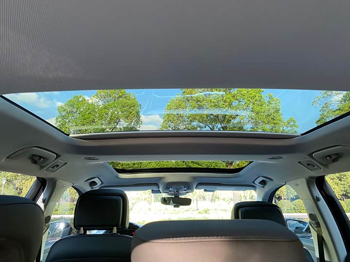 Фото 22 - Audi A6