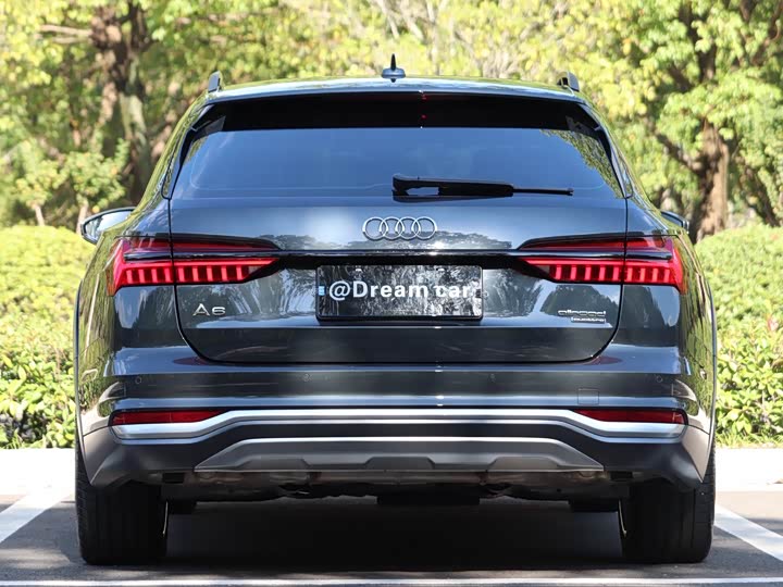 Фото 6 - Audi A6