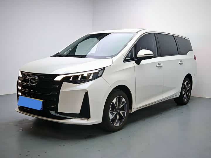 Фото 1 - GAC Trumpchi M6