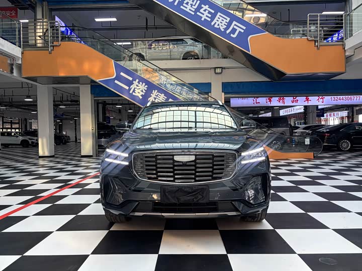 Фото 2 - Geely Monjaro