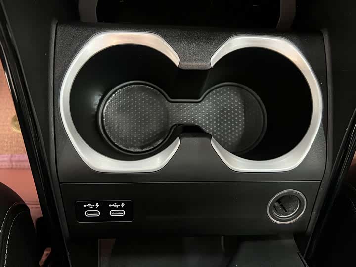 Фото 18 - BMW X1