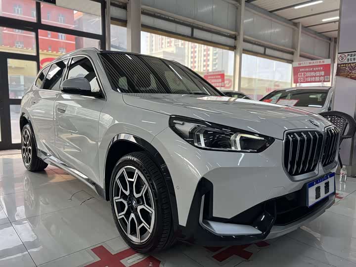 Фото 3 - BMW X1
