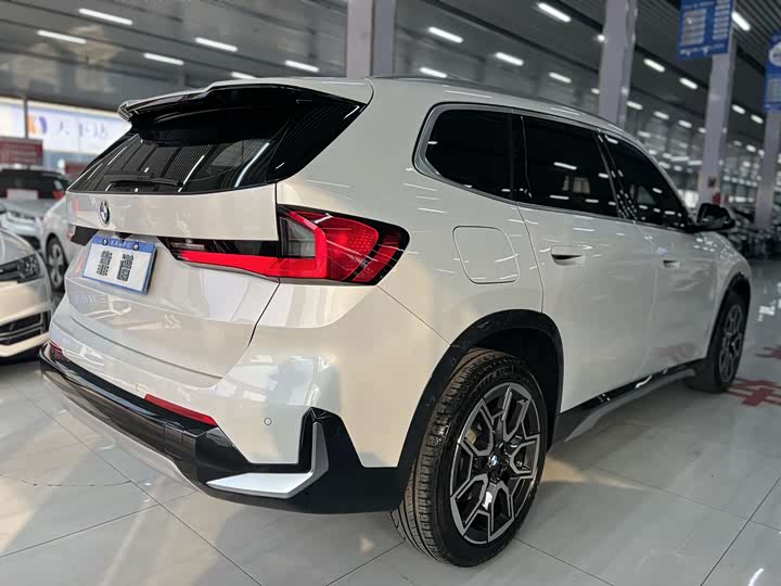 Фото 7 - BMW X1