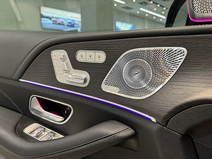 Фото 14 - Mercedes-Benz GLS-Class