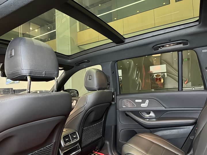 Фото 9 - Mercedes-Benz GLS-Class