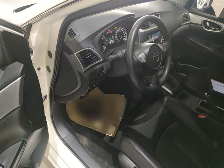 Фото 16 - Nissan Sylphy