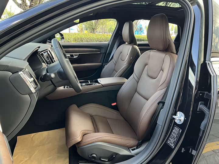 Фото 6 - Volvo S90 Hybrid