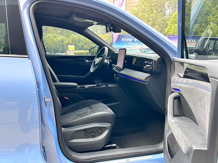 Фото 12 - Volkswagen Tiguan L Pro