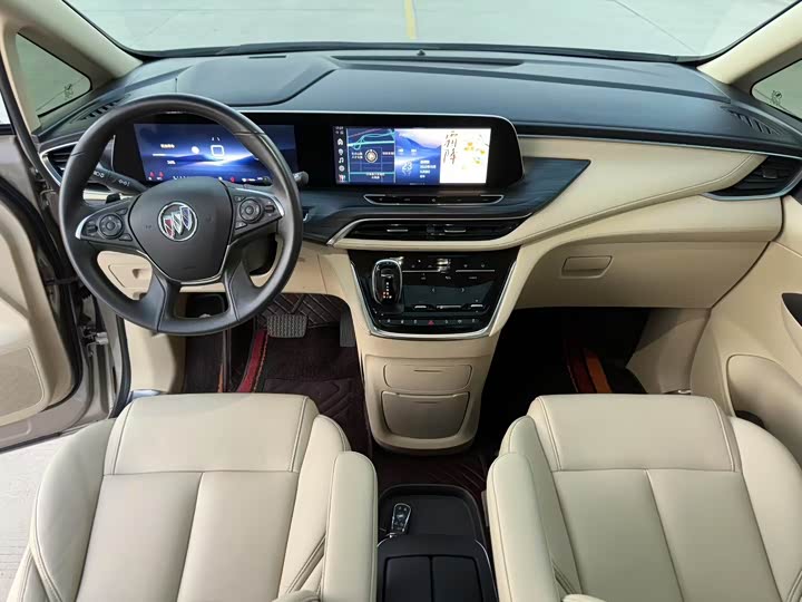 Фото 9 - Buick GL8 ES